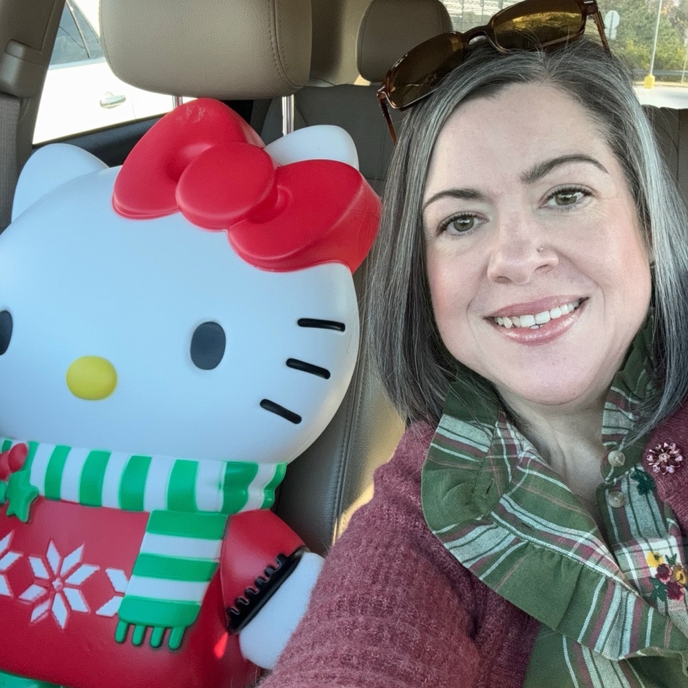 Meet your Posher, Emily